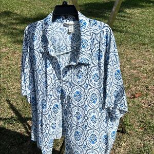 H&M Blue and White Patterned Shirt